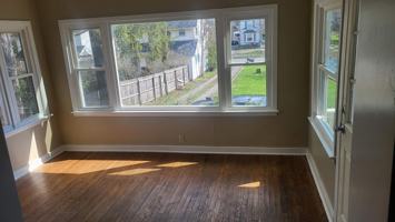 featured image of 104 William St #2