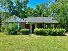 featured image of 1104 Williams St #1