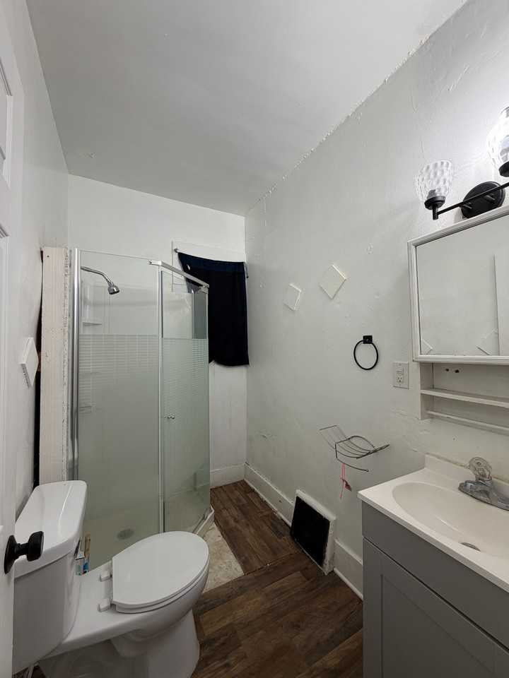 118 Prospect St #2 - Photo 6 of 11