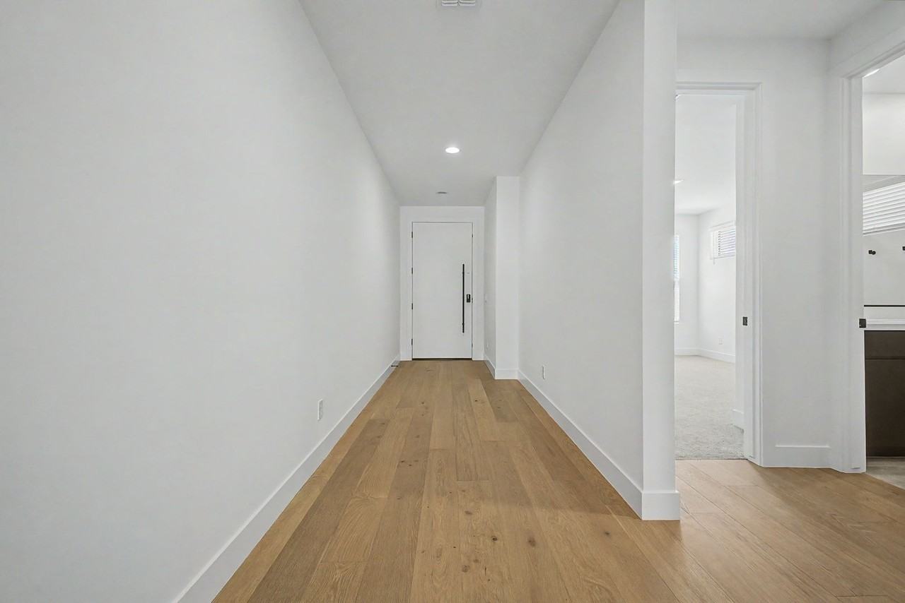 7384 W Hedge Hog Pl - Photo 2 of 20