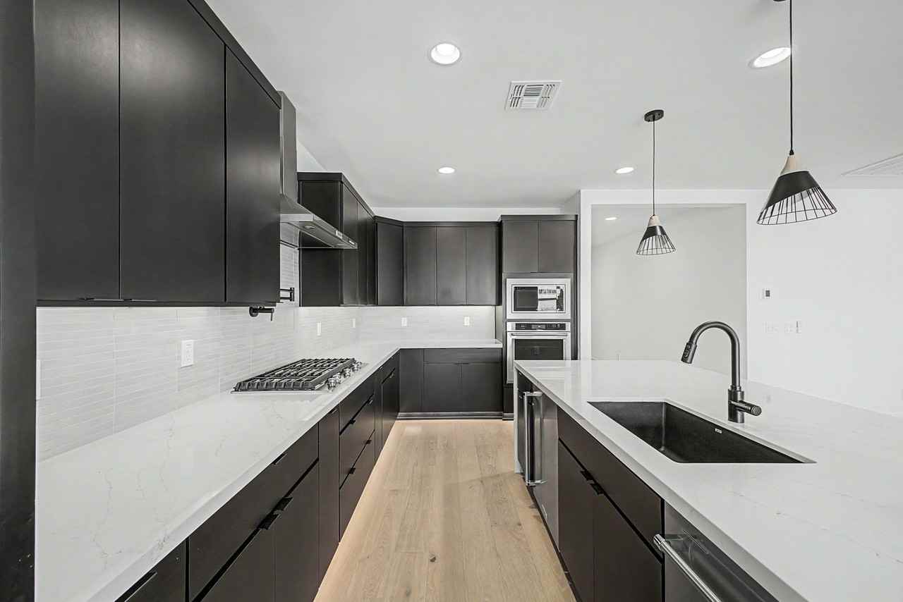 7384 W Hedge Hog Pl - Photo 7 of 20