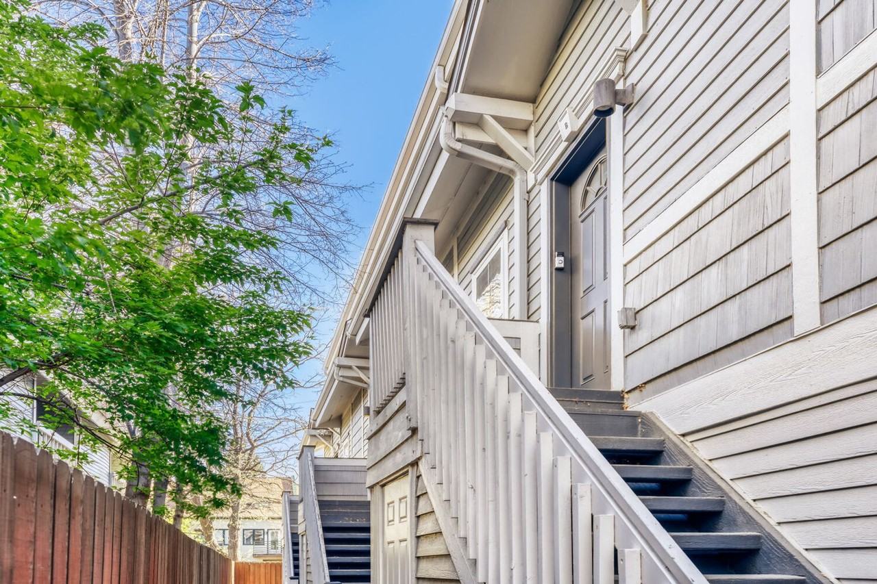 1834 Arapahoe Ave #B - Photo 2 of 17