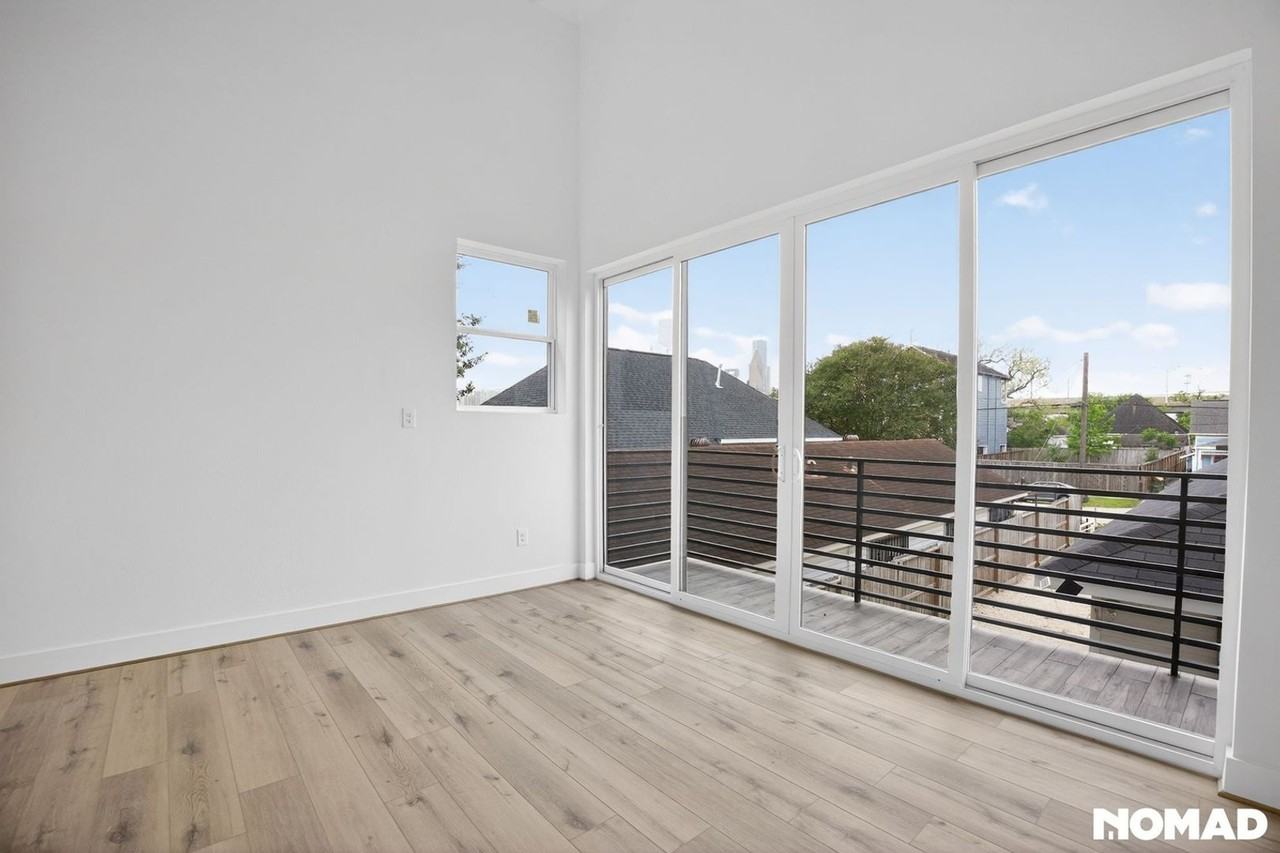 1514 Everett St - Photo 6 of 25