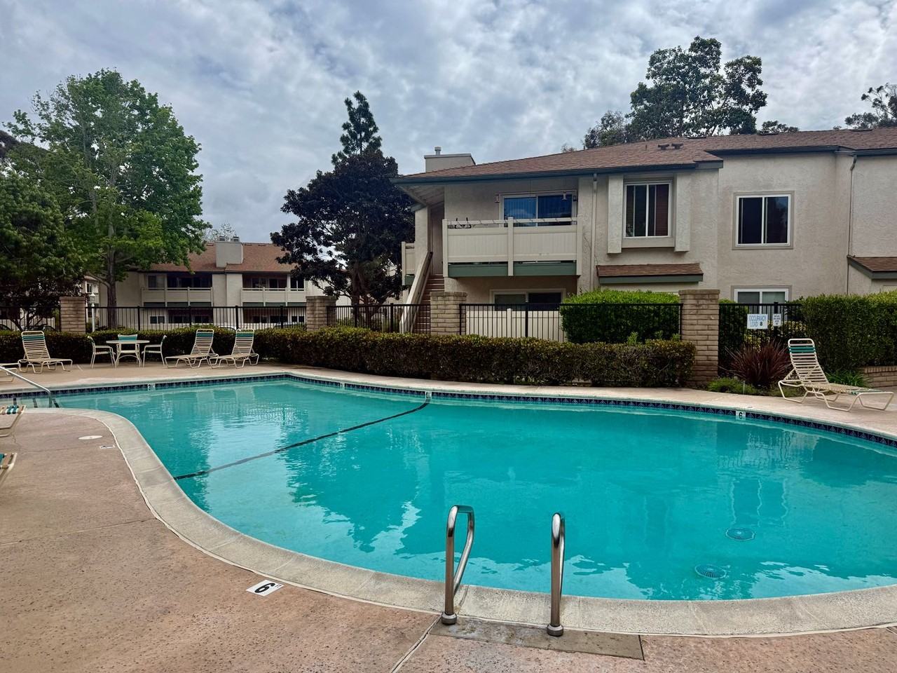 8763 Gilman Dr - Photo 5 of 28