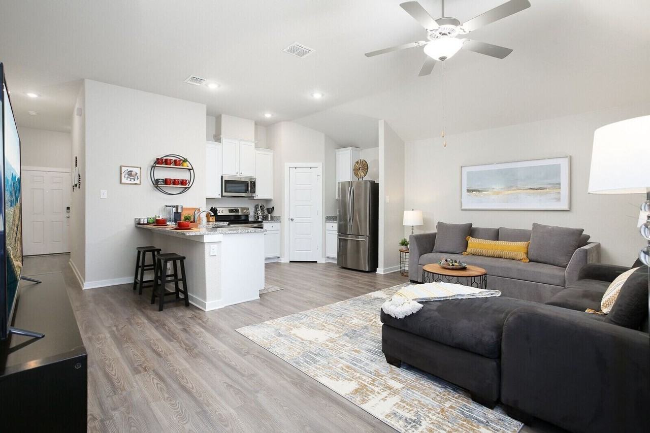 6943 Emerald Vly - Photo 5 of 14