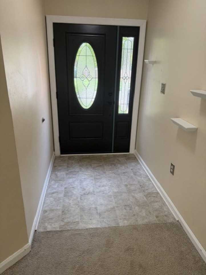 8712 Brookstead Dr - Photo 2 of 15