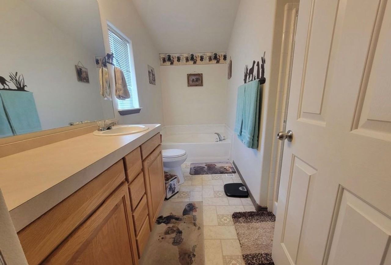 2905 2905 E Ninth Street - 2905 E Ninth St Silver Springs - Photo 5 of 9