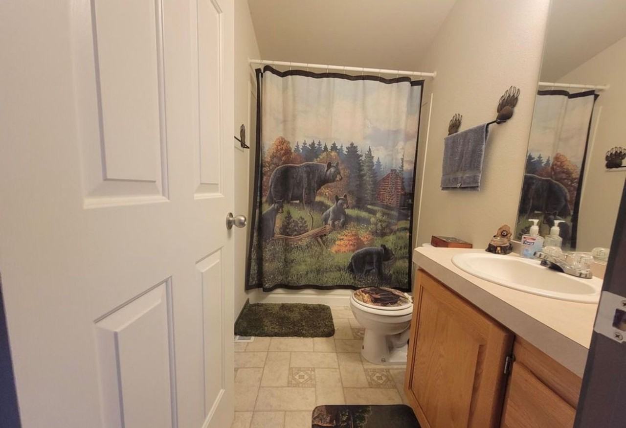 2905 2905 E Ninth Street - 2905 E Ninth St Silver Springs - Photo 6 of 9