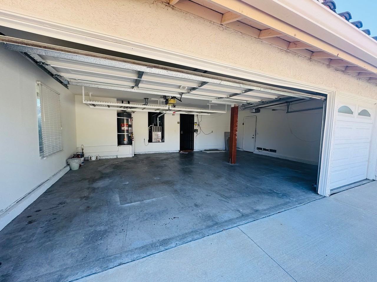 2845 Queens Way - Photo 6 of 27