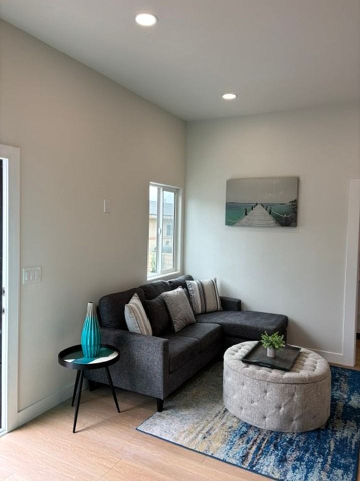 231 Doris Ave - Photo 2 of 18