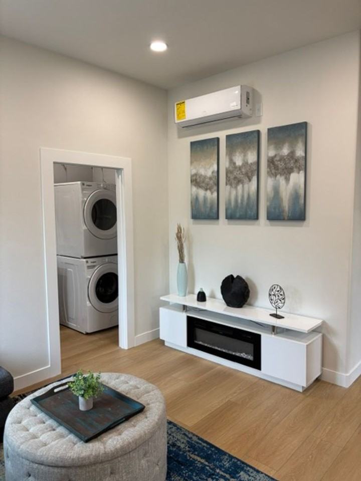 231 Doris Ave - Photo 3 of 18