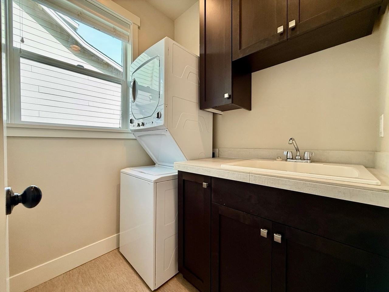 20478 Se Elijah Ct - Photo 5 of 25