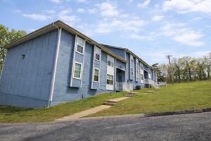 featured image of 400 Judy St