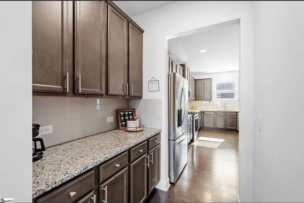 286 Braselton St - Photo 2 of 20