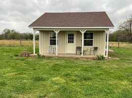 featured image of 15177 W Grandview Rd