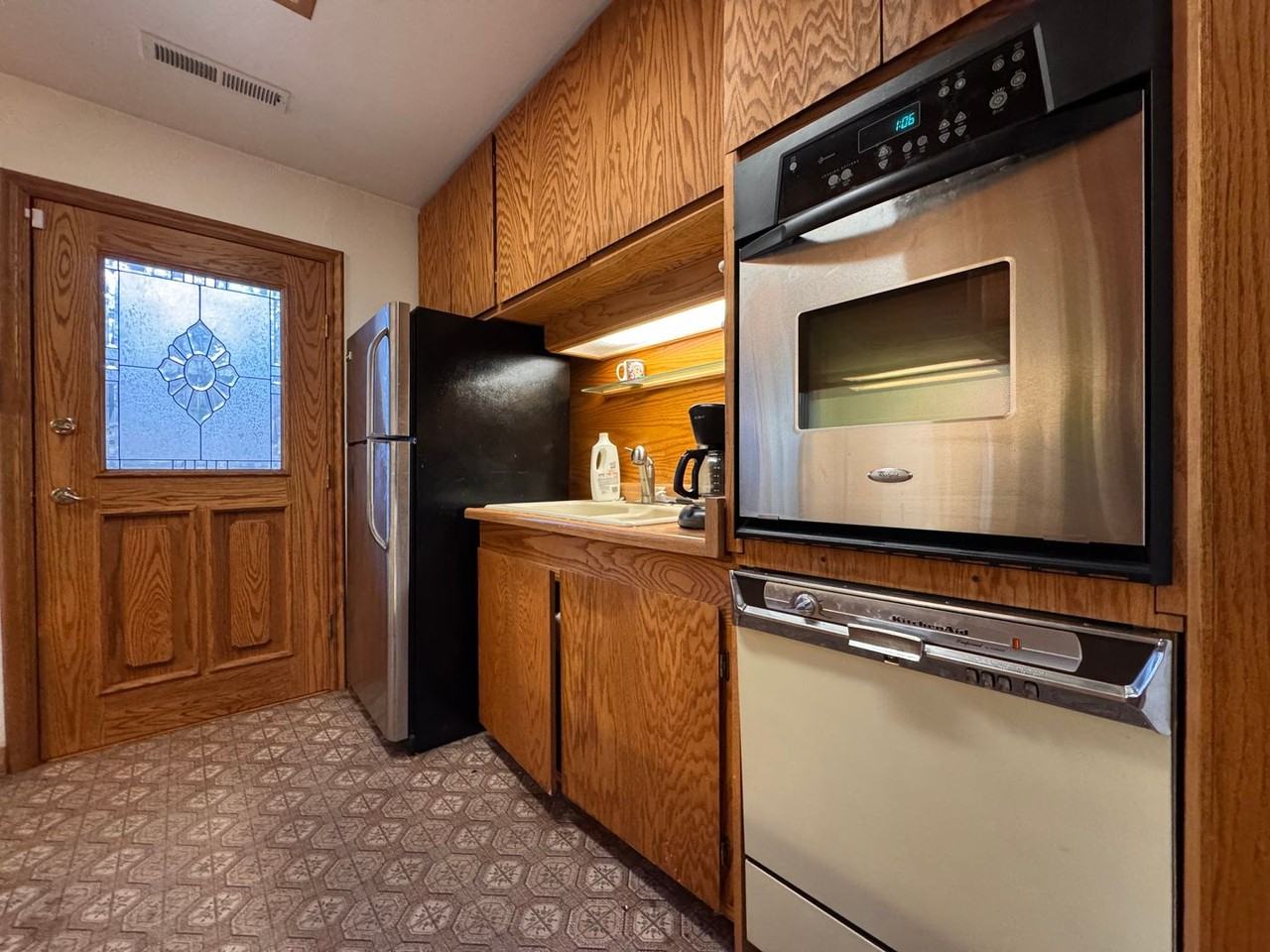 10 Cook St - Photo 4 of 11