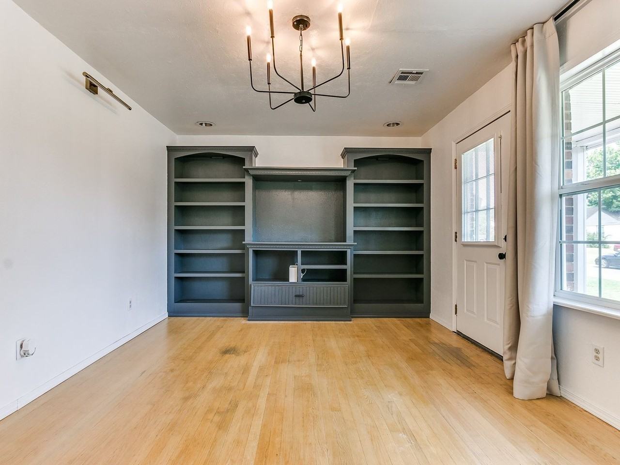 1904 Carlisle Rd - Photo 7 of 40