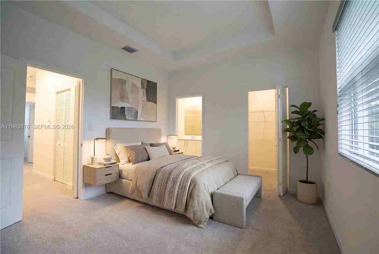 204 Se 10 Ct - Photo 5 of 13