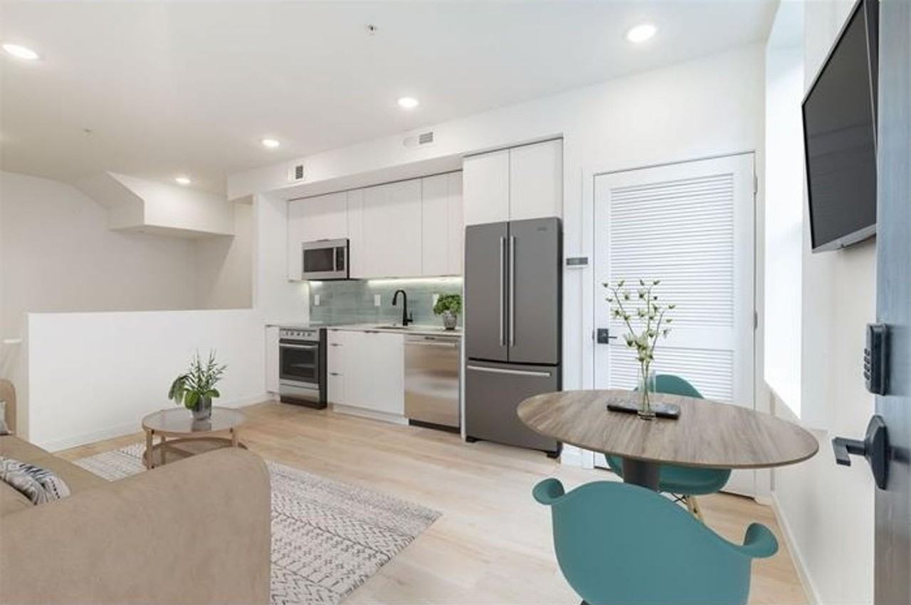 2722 N Hope St - Photo 2 of 19