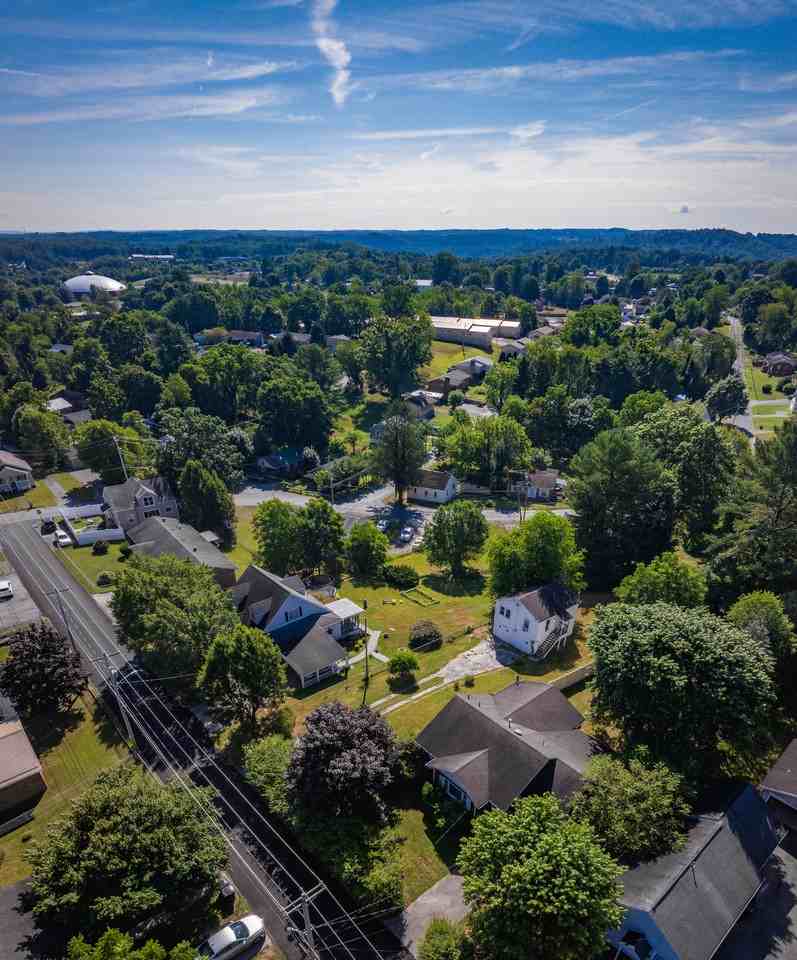 Russell St #1 - Photo 6 of 45