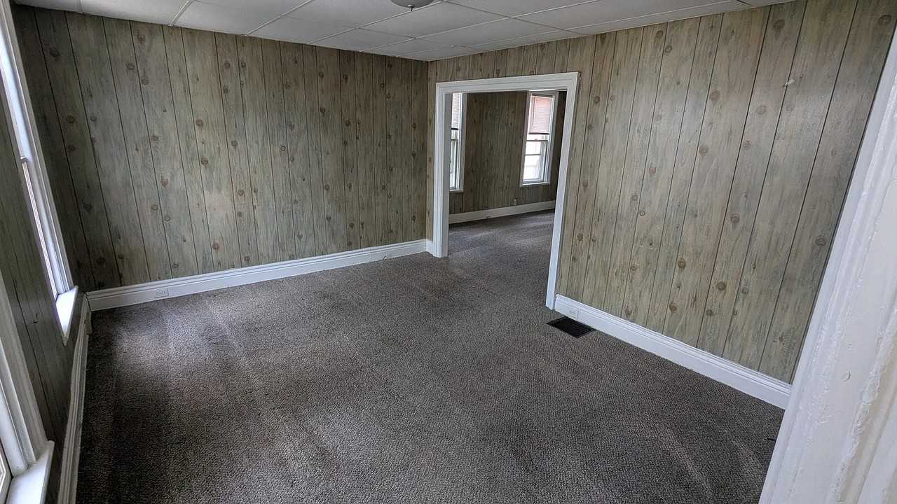 W 7th St #449-5 - Photo 2 of 16