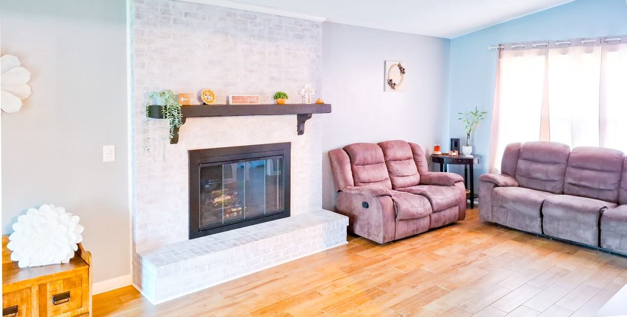 403 Antler Dr #1 - Photo 5 of 27