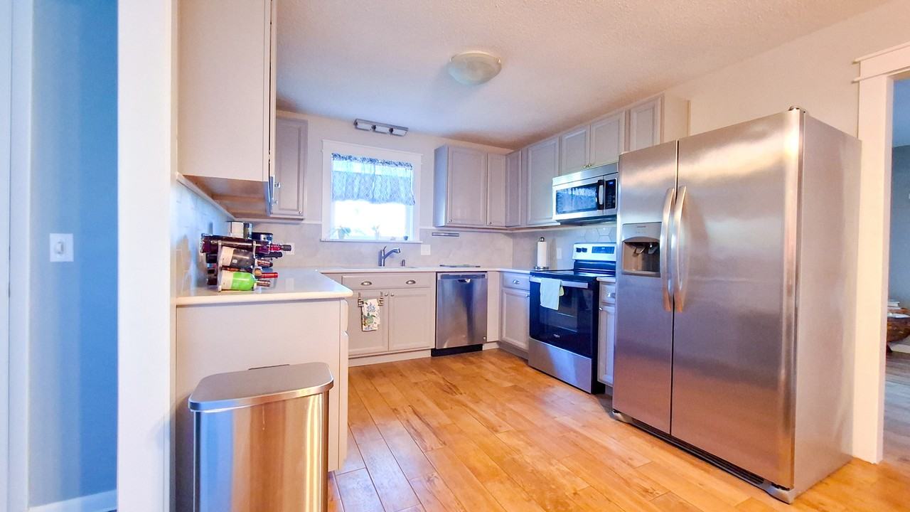 403 Antler Dr #1 - Photo 7 of 27