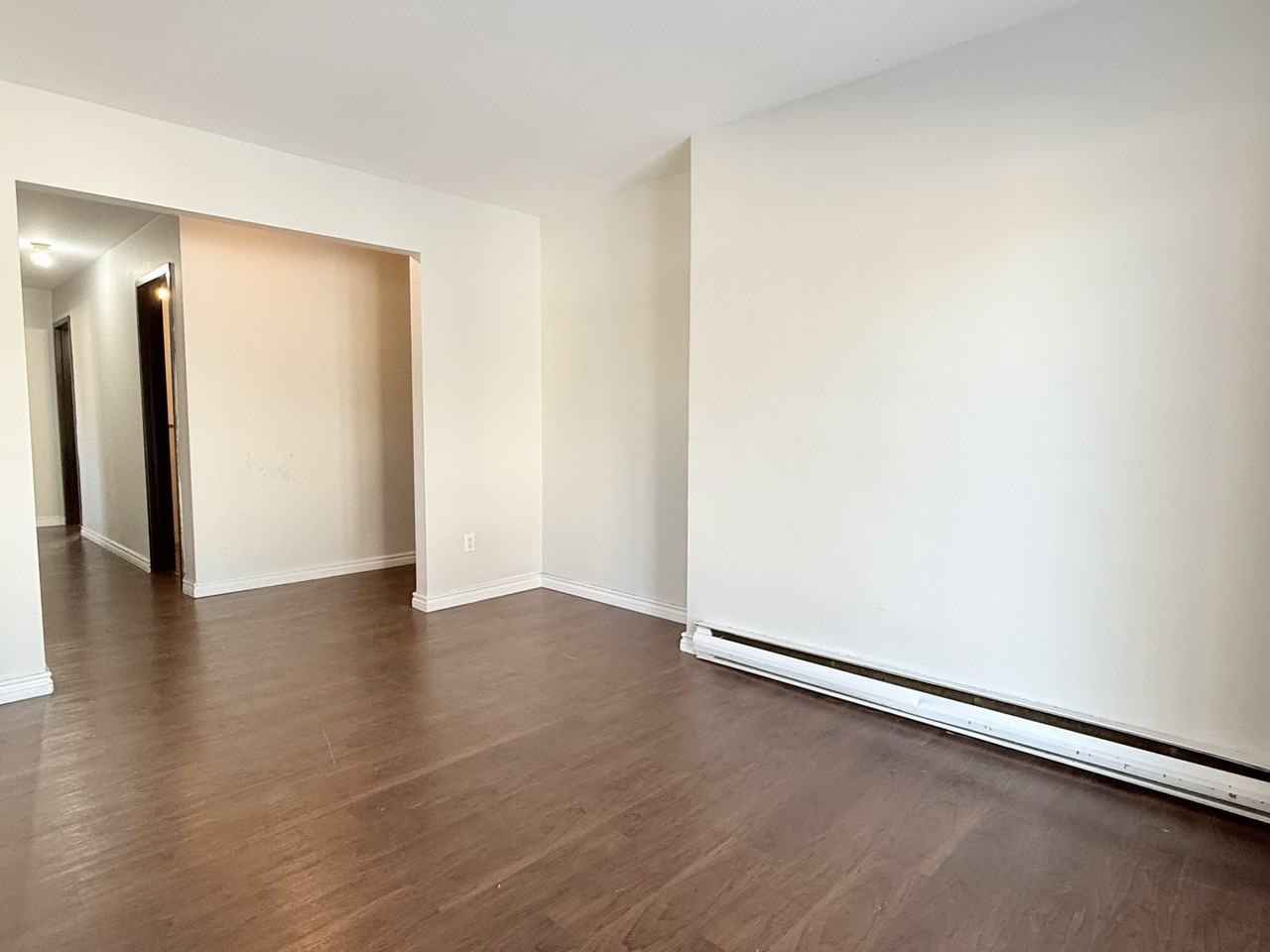575 Assumption St #3 - Photo 4 of 15