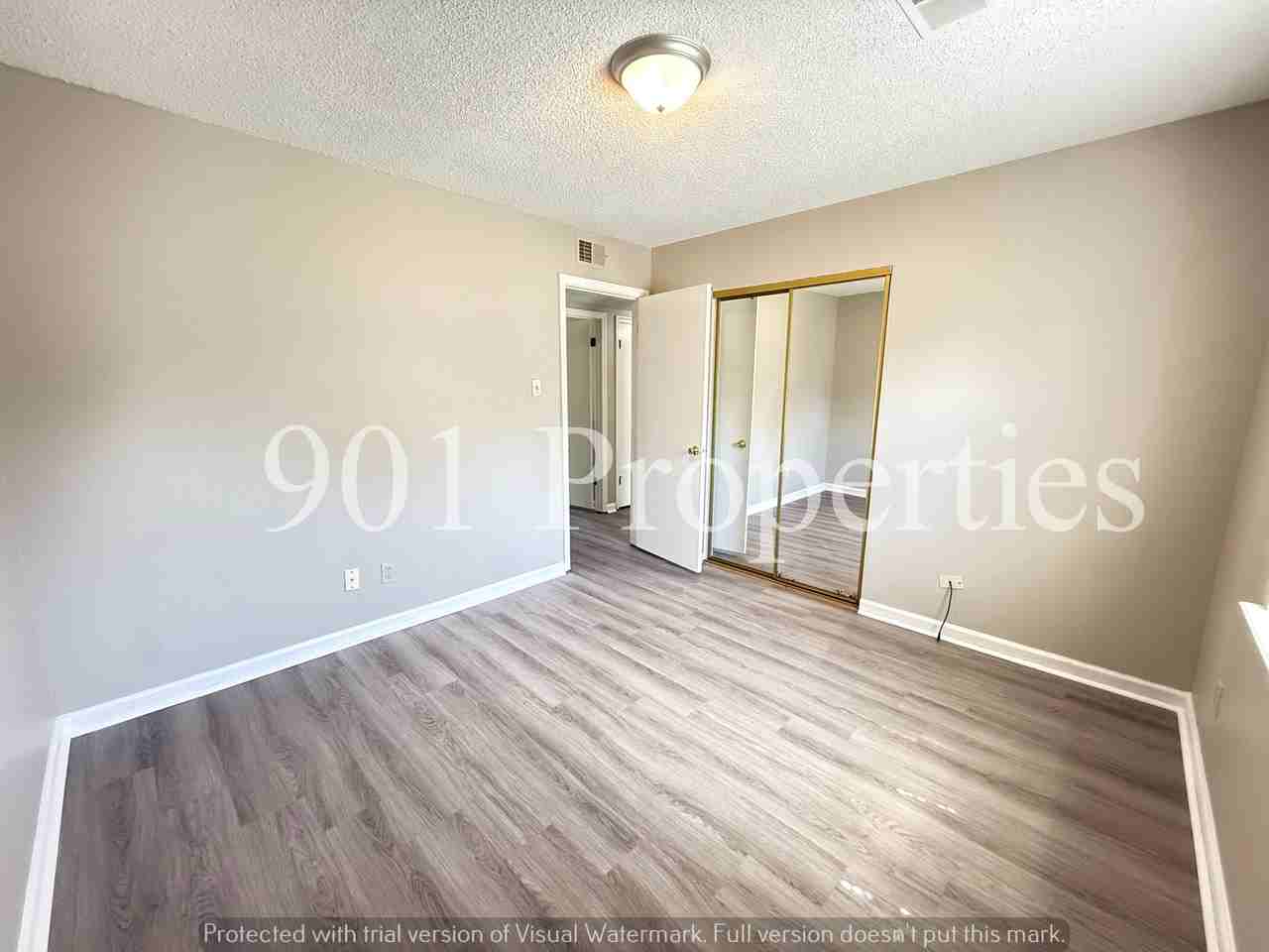 383 Colonial Dr #1 - Photo 5 of 12