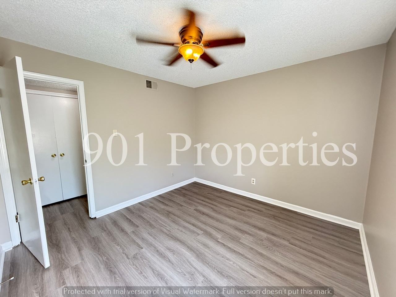 383 Colonial Dr #1 - Photo 7 of 12