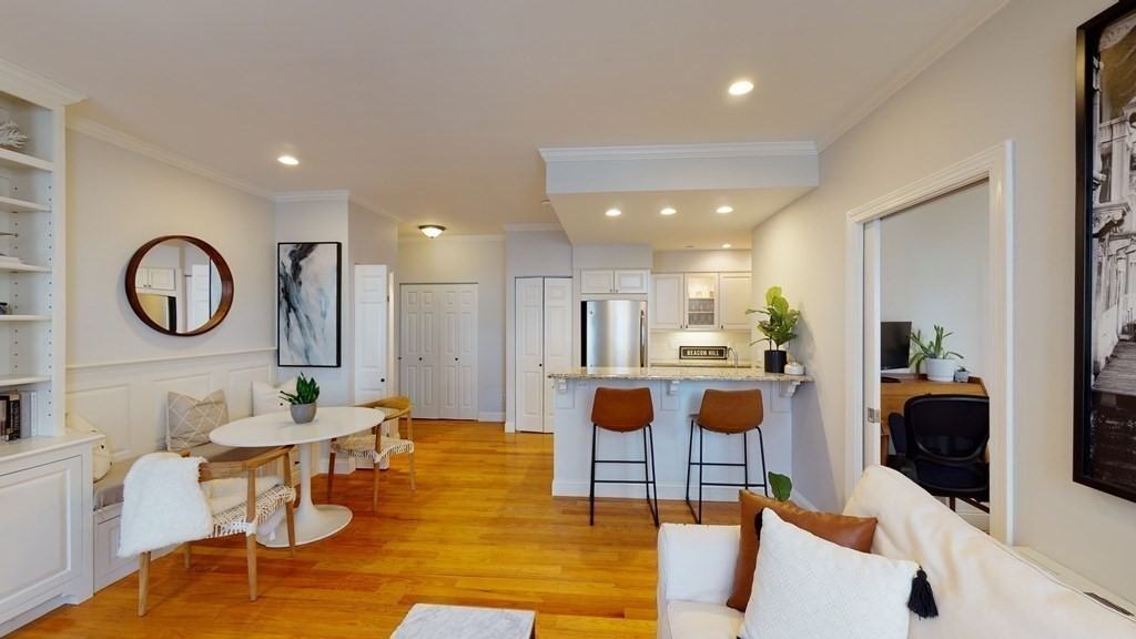 27 Bowdoin St #1B - Photo 3 of 16