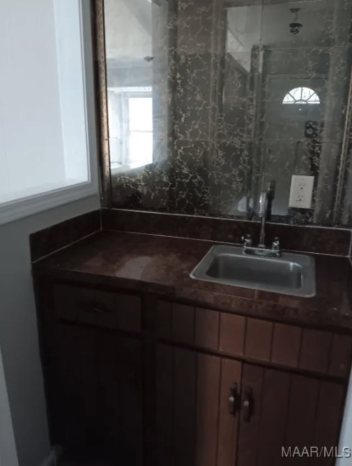 713 Amity Ln #1 - Photo 4 of 11