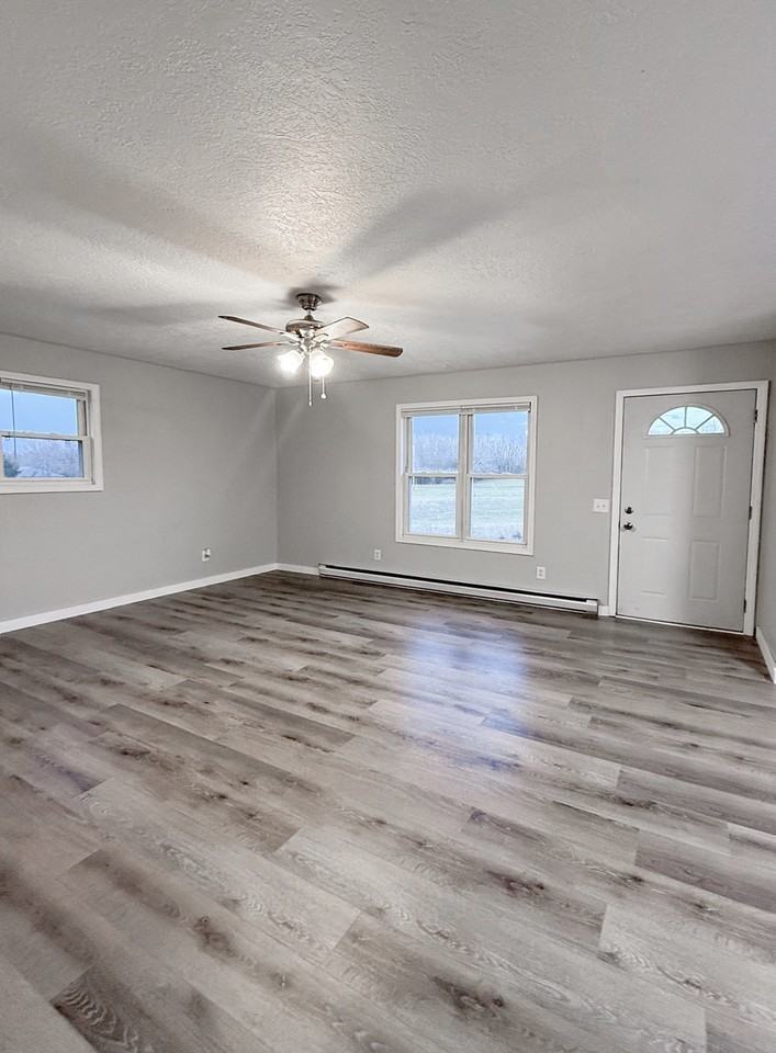 25515 Nugget Dr #2 - Photo 2 of 8