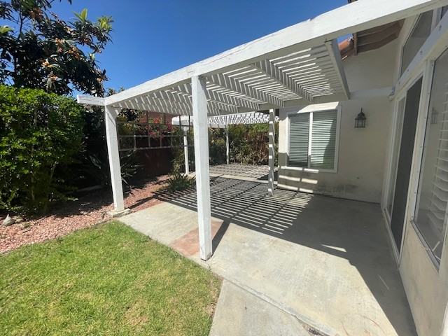 12602 Creekwood Ct #1 - Photo 6 of 23