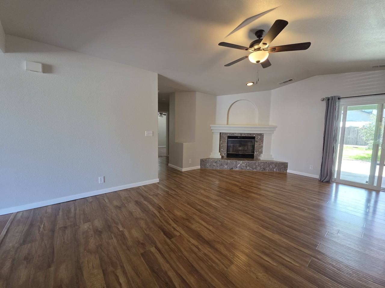 Sunglow Dr #1 - Photo 6 of 22