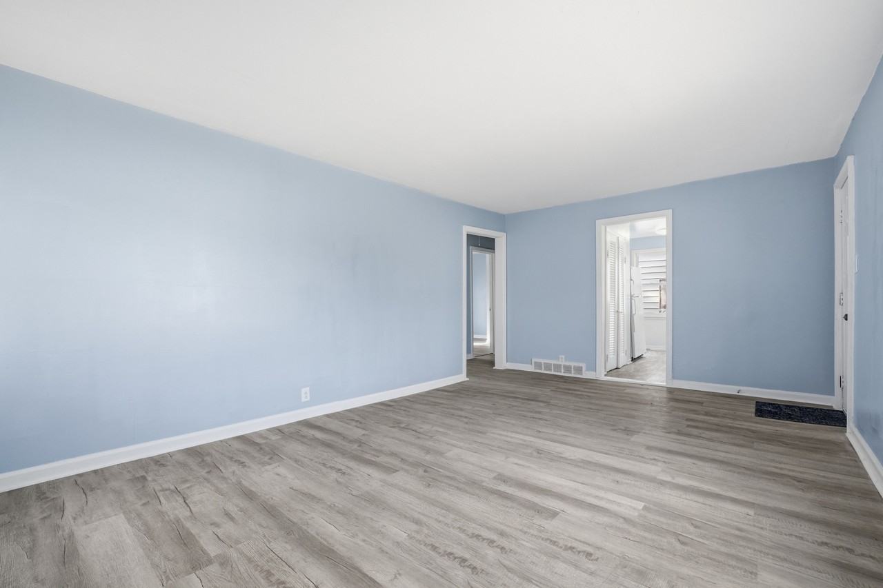 2719 Dewey St #1 - Photo 6 of 19