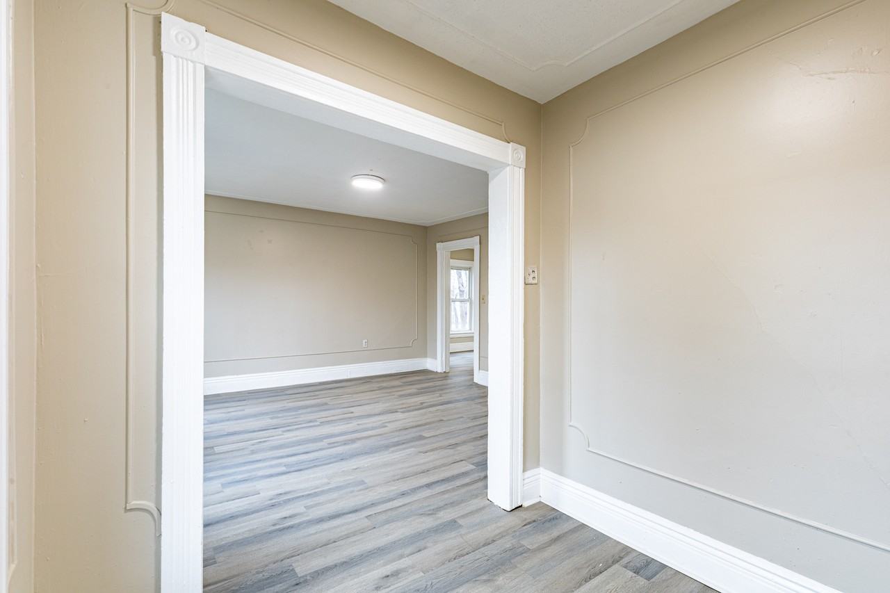 Wabash St #25-5UPPER - Photo 5 of 11