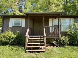 featured image of 2 Clervue Cir Ne #1