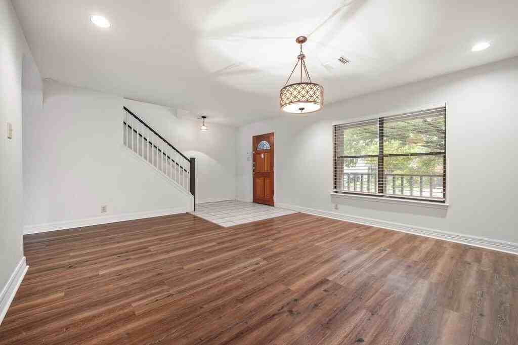 8619 Park Olympia - Photo 4 of 25