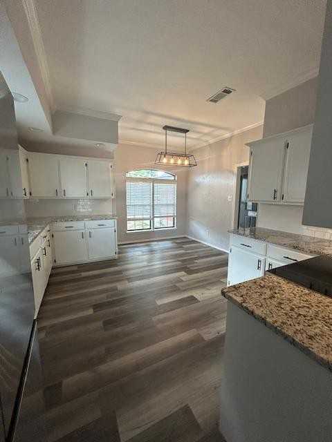 6813 Nw Crestwood Dr - Photo 7 of 17