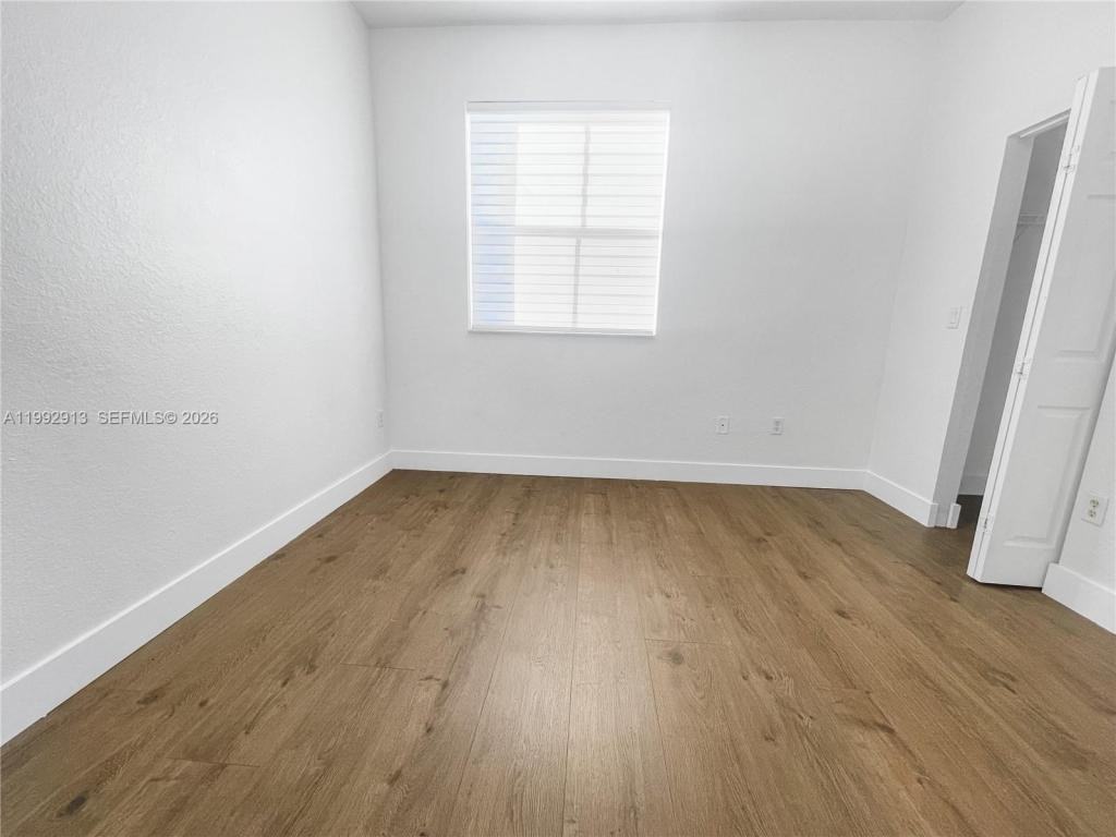 4921 Sw 140th Ter - Photo 6 of 9