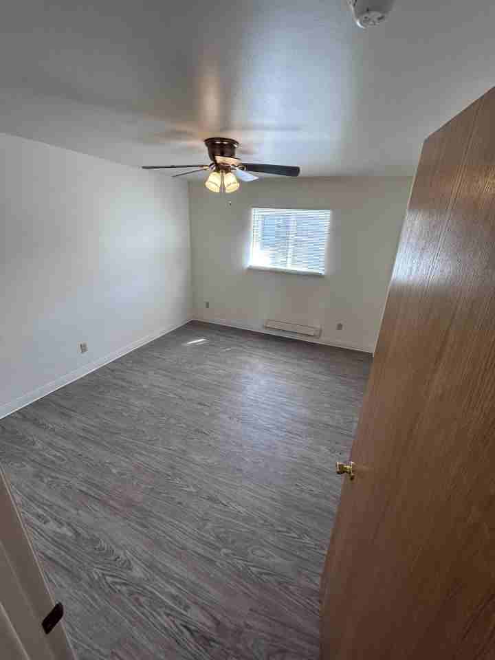 3310 3rd Ave N - Photo 4 of 8