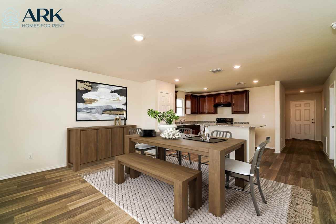 819 Retama Pass - Photo 2 of 17