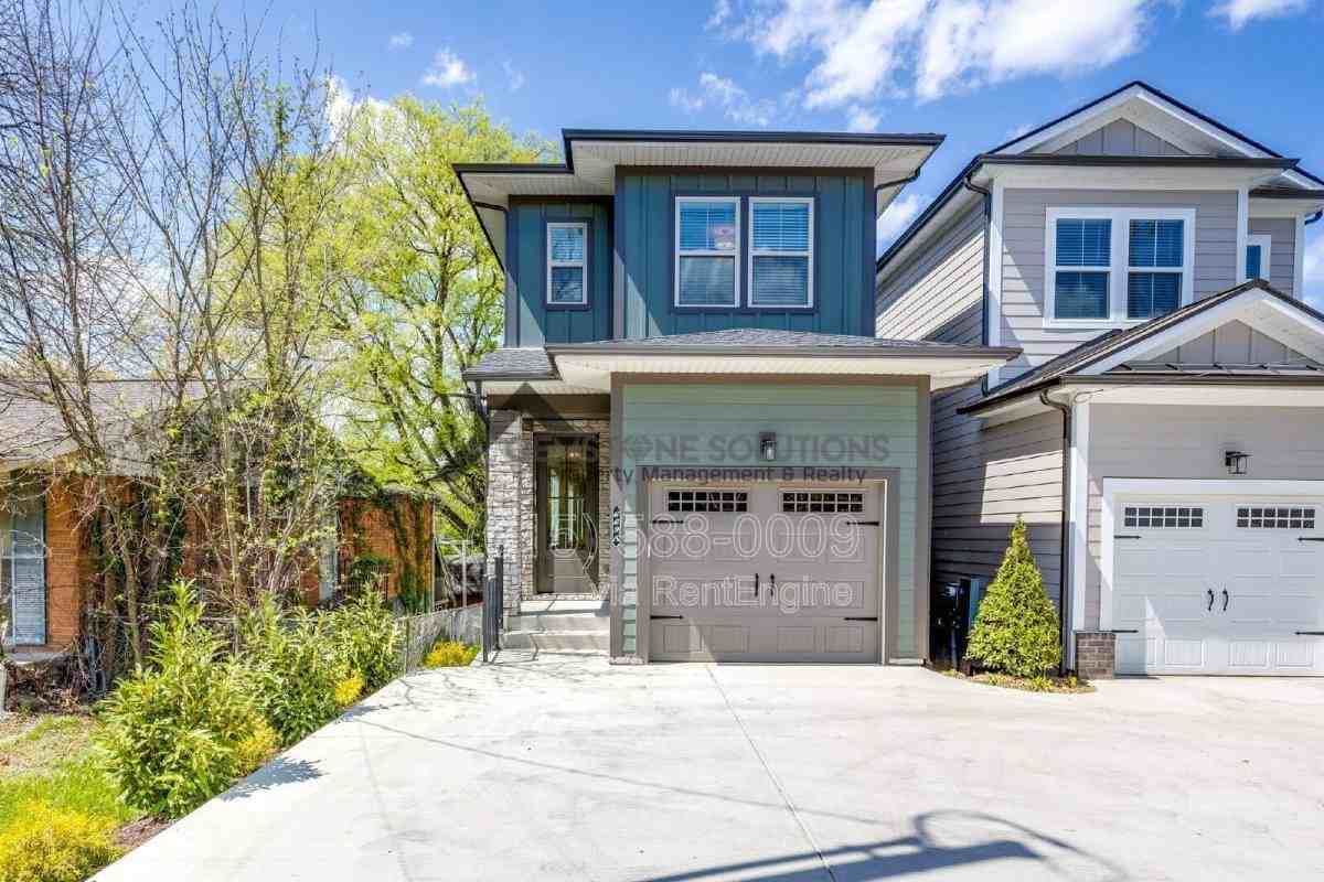 669A Westboro Dr - Photo 2 of 7