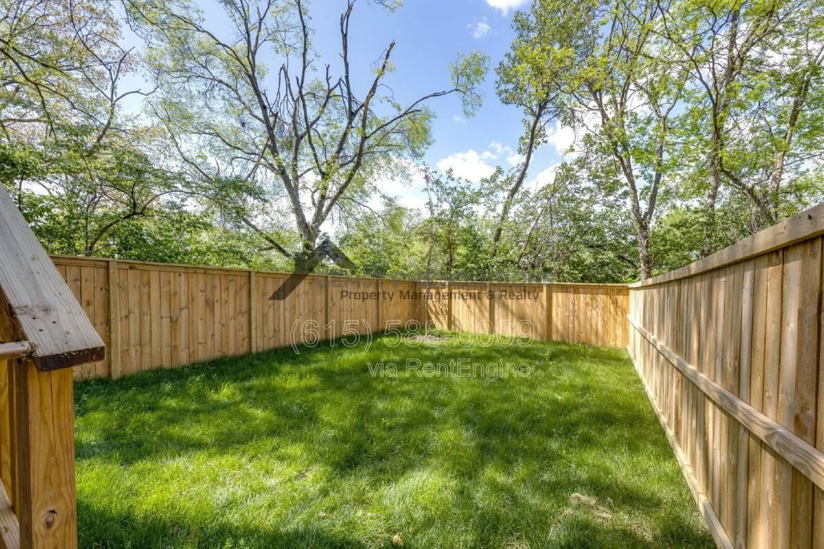 669A Westboro Dr - Photo 5 of 7