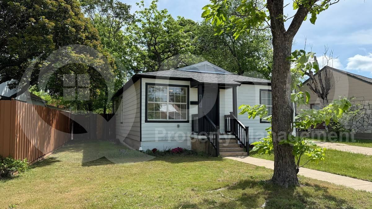 2012 Tennessee Ave - Photo 3 of 10