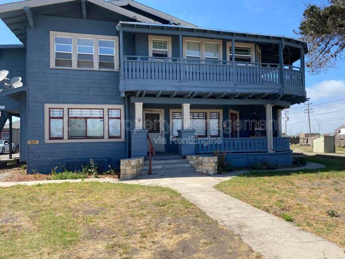 1200 W Market Cir #5 - Photo 5 of 5