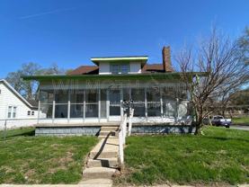 1604 W 15th St #C - Photo 1 of 1