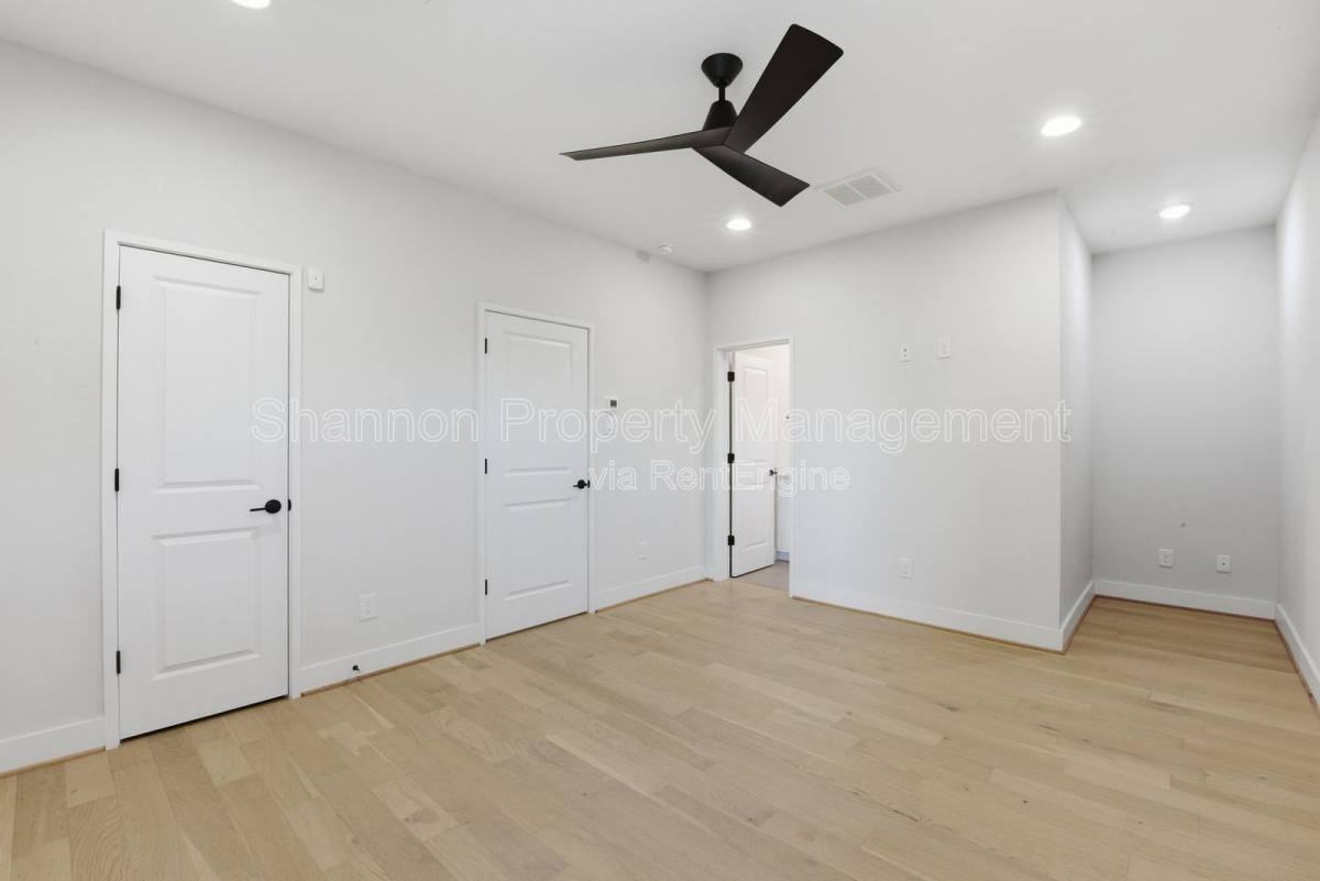 2204 Lou Ellen Ln #C - Photo 2 of 10