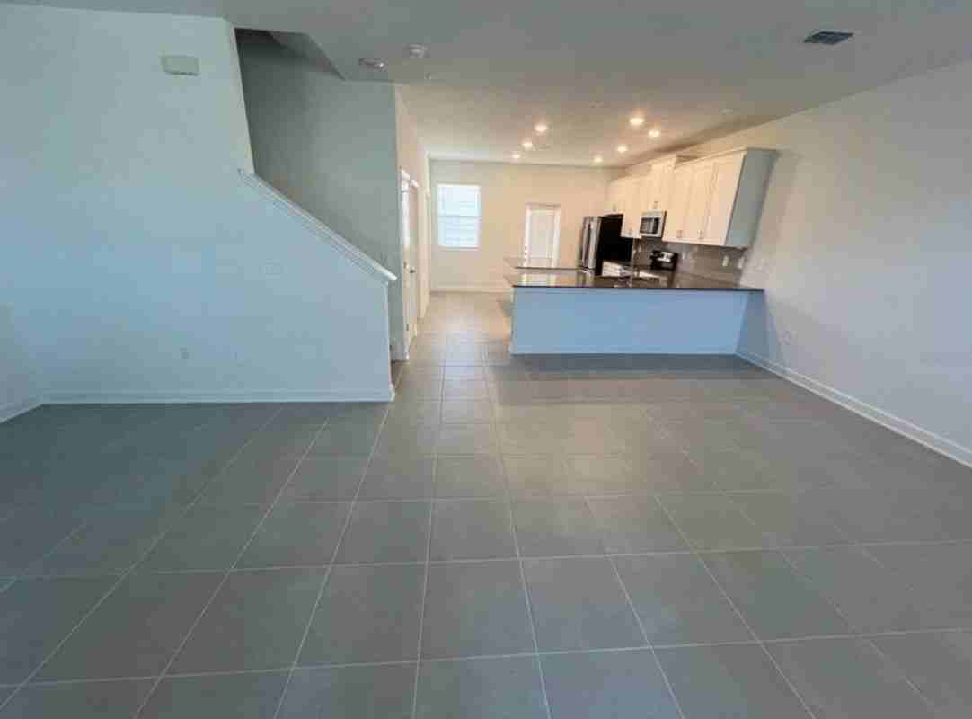 11710 Boldface Dr - Photo 2 of 13